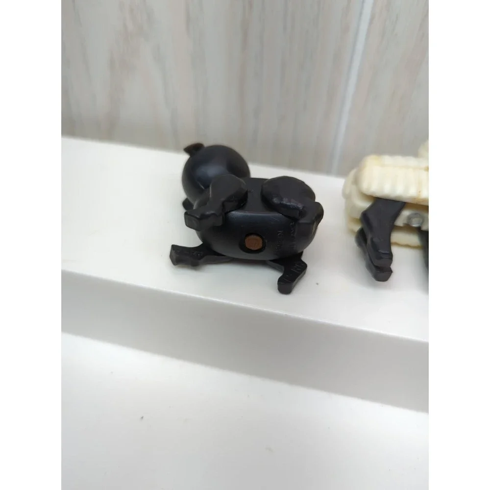 Fisher-Price Little People vintage hex screw farm animals black pig sheep USED
